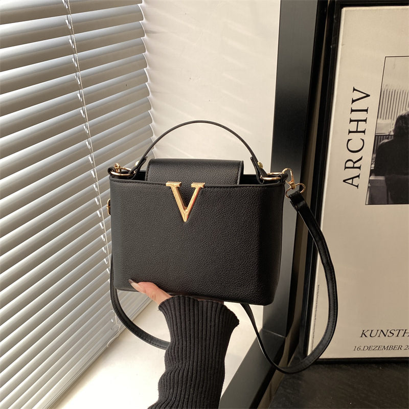 Women'S Shoes Louis Vuitton - Luxury Women's Tote Bag, Chic V