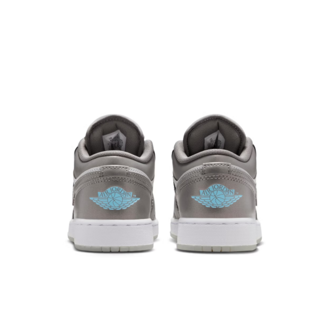 Nike's New Air Jordan 1 Low Se - Women Shoes Qc ulasan dan harga