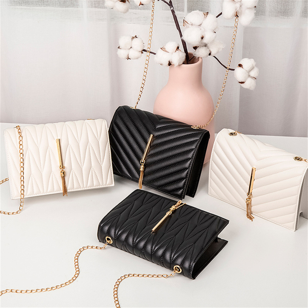 Fashion Tassel Flap Crossbody  - Women'S Shoes Louis Vuitton ulasan dan harga