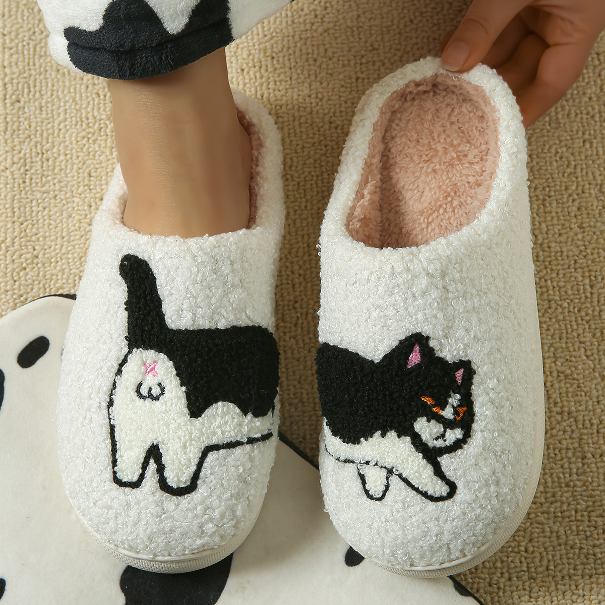 Winter Plush Cute Dachshund Em - Women Shoes Winter ulasan dan harga